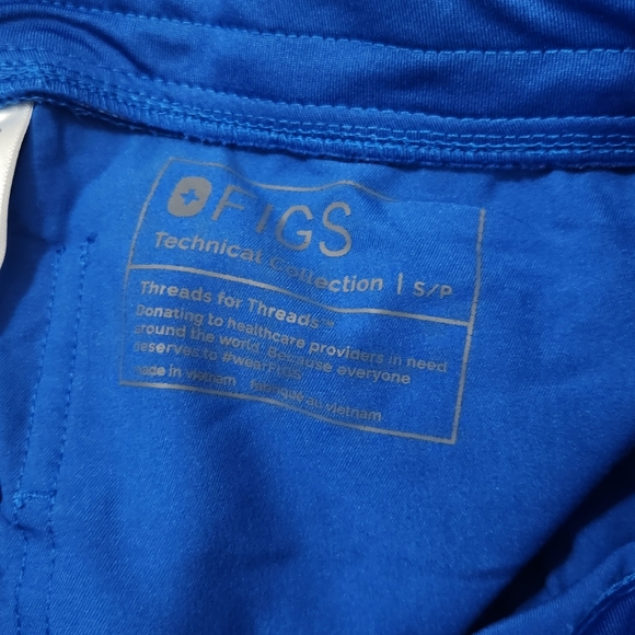 Figs scrubs set - Picture 5 of 5